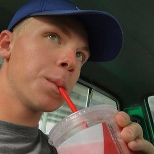 Meet your Posher, Brandon